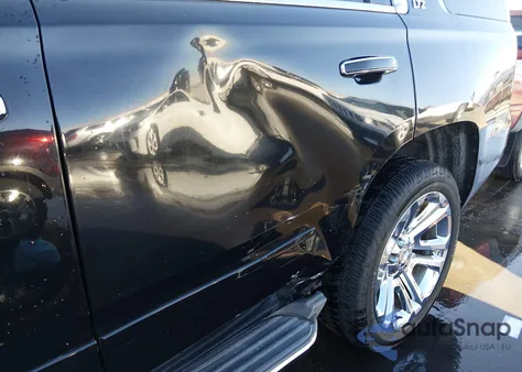 2016 Chevrolet Tahoe Ltz z USA, uszkodzony, nr VIN 1GNSKCKC9GR107167